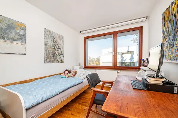 Small bedroom 1st floor