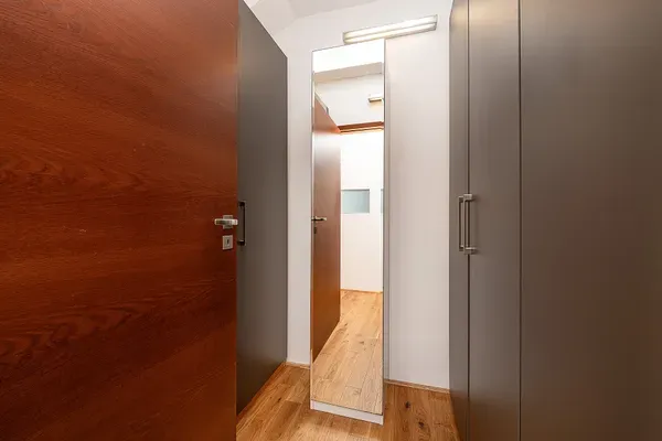 1st floor closet
